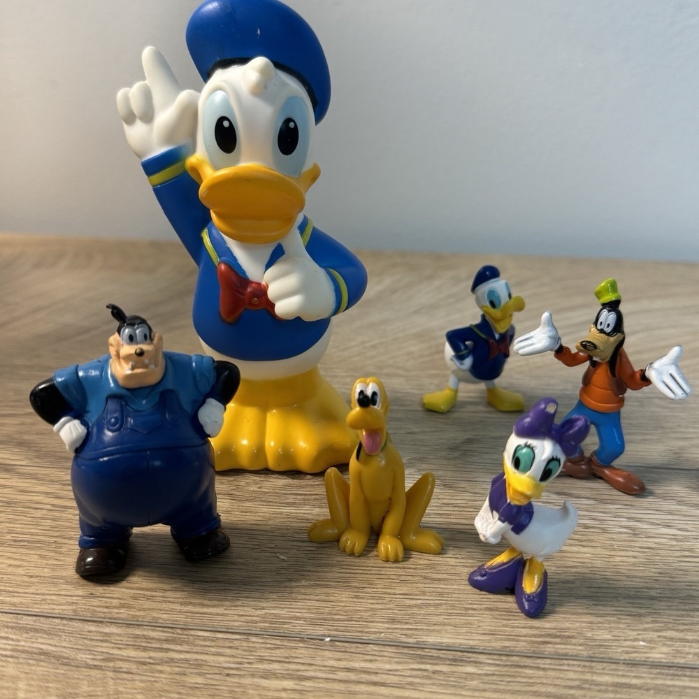 Disney Character Collectible Figurines PVC Donald Daisy Goofy Pluto Pete 6
